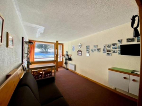 Résidence Lauzieres - Appartement 3 pièces pour 8 personnes skis aux pieds et proche des commerces dans le village du Charvet à Arc 1800 MAE-4484 Arc 1800